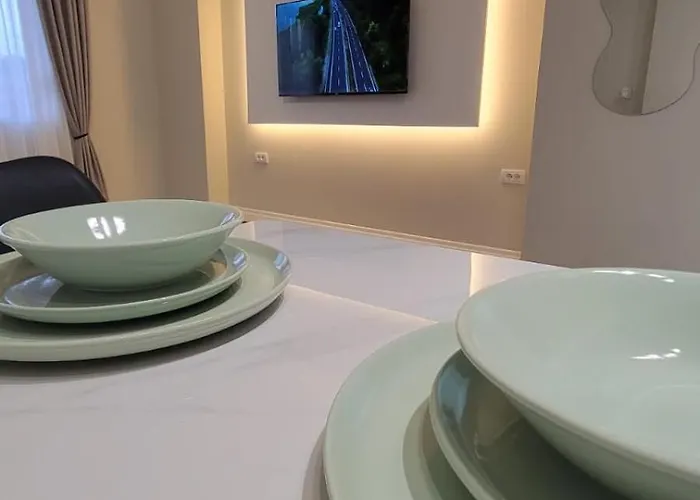 Location アパート ティラナ