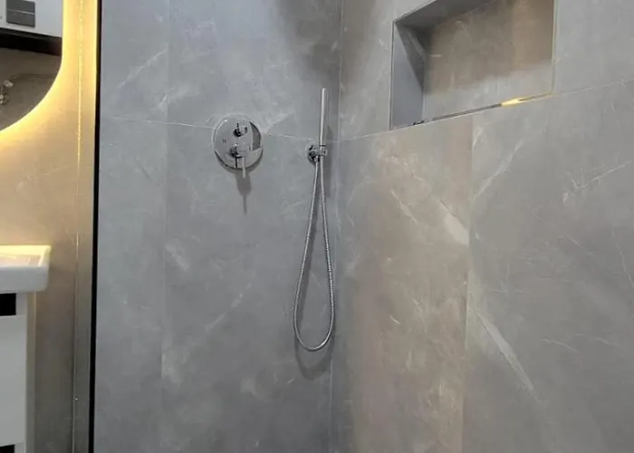 Location アパート